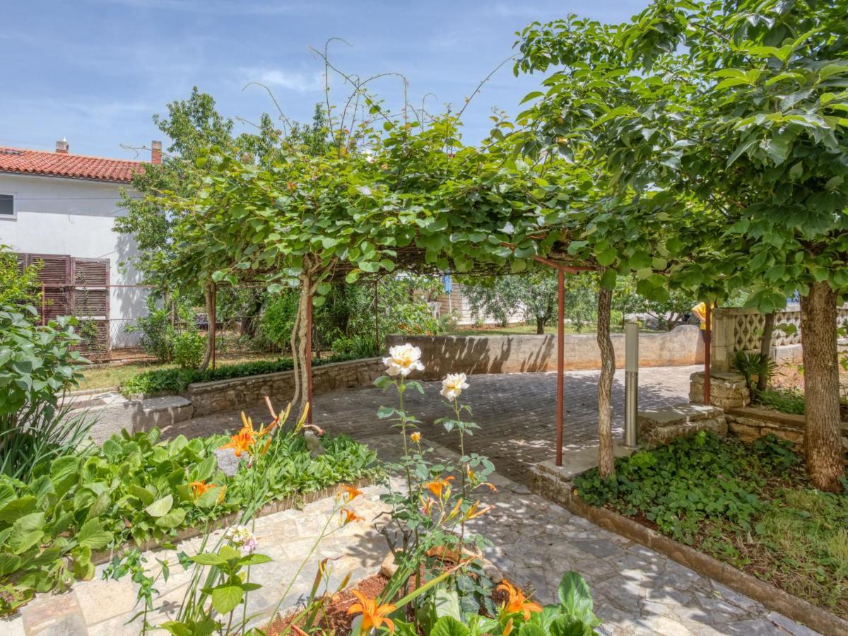 Apartment Daria-2 By Interhome Poreč Exterior foto